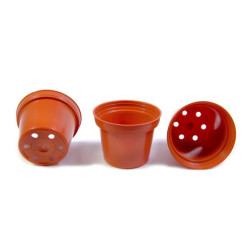 Maceta económica 7cm